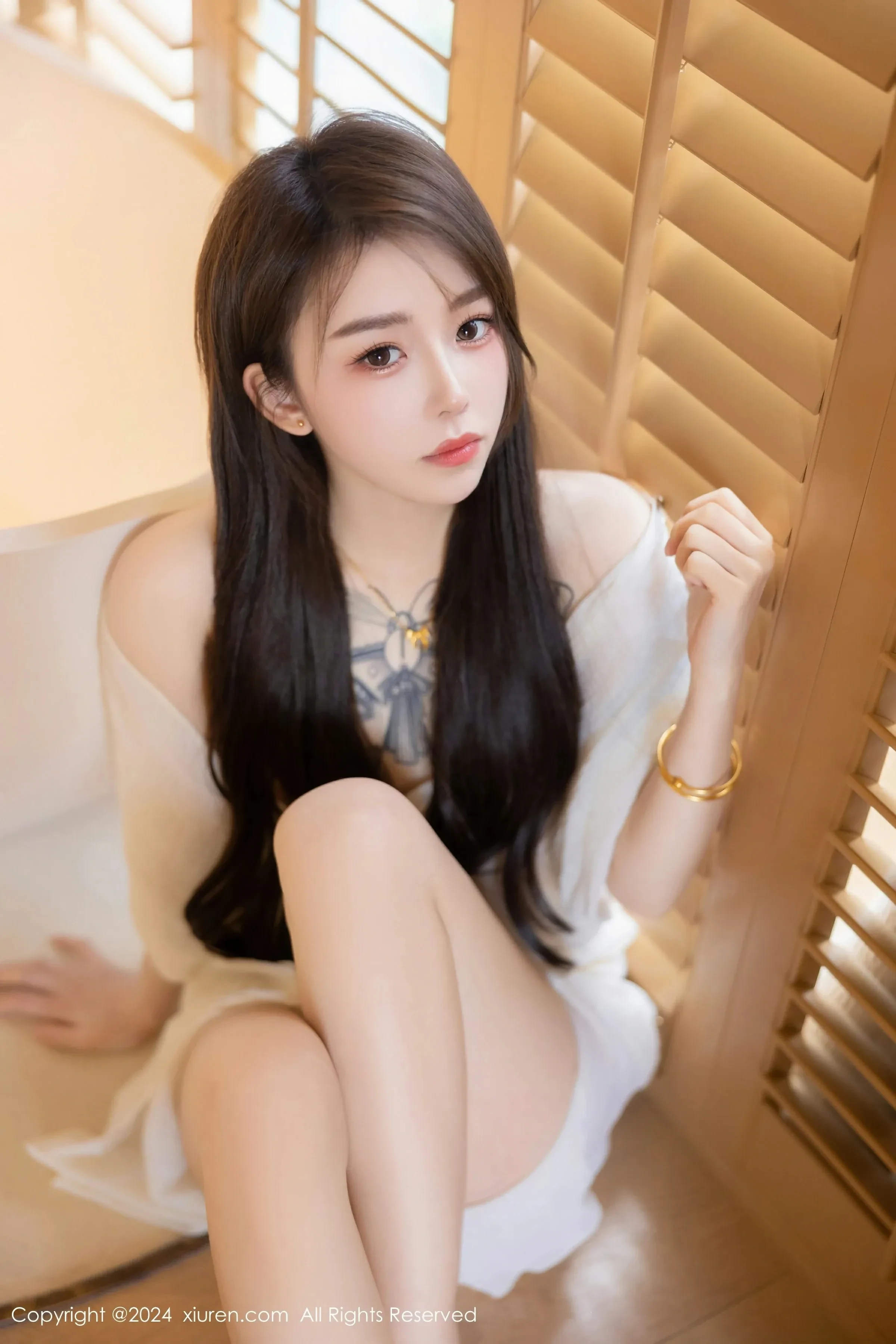  XiuRen 秀人 No.8842 夏竹 新人模特 [83P]第7张