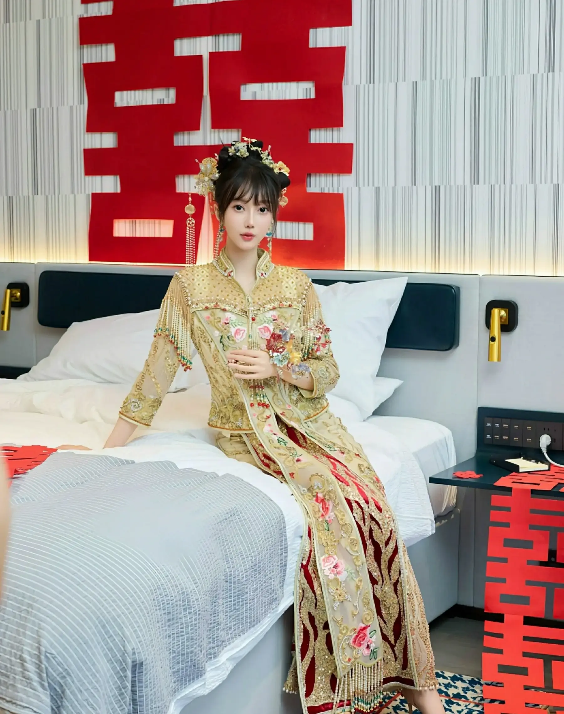  秀人网 No.10567 玥儿玥er [72P]第2张