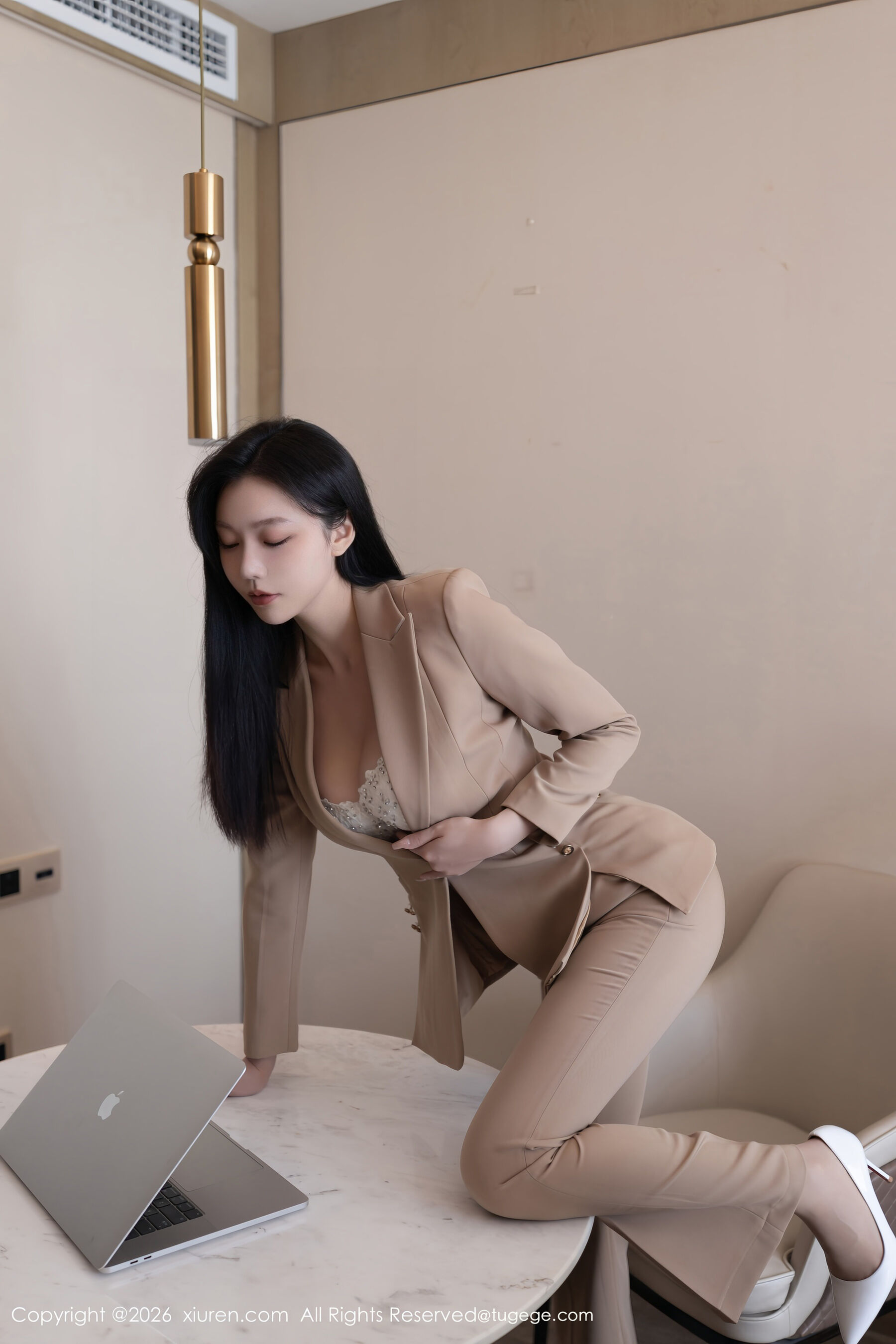  秀人网 安然anran Vol.11282 [72P]第21张