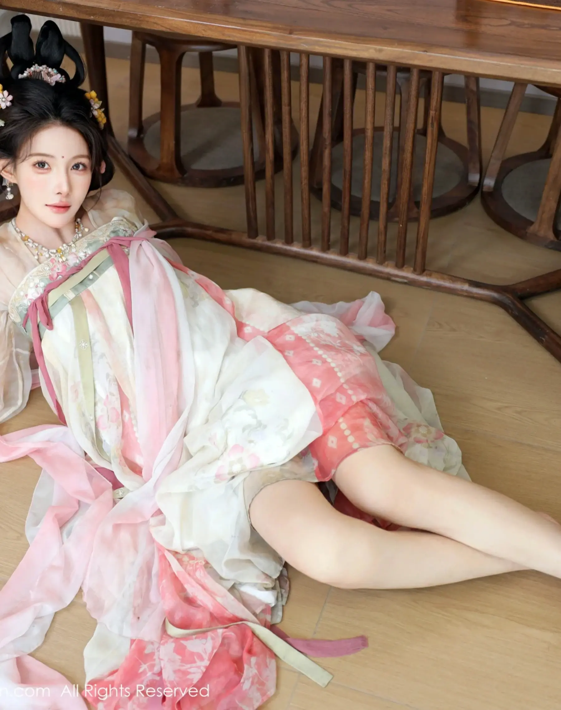  秀人网 No.10645 梨霜儿 [82P]第15张