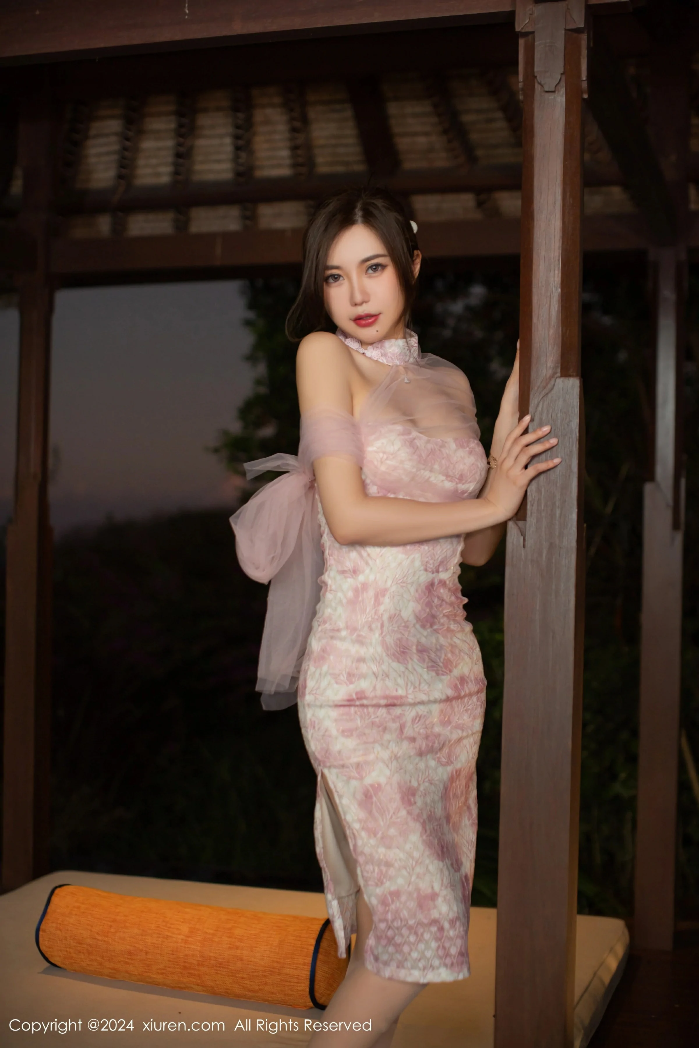  XiuRen 秀人 No.8868 绮里嘉ula [67P]第5张