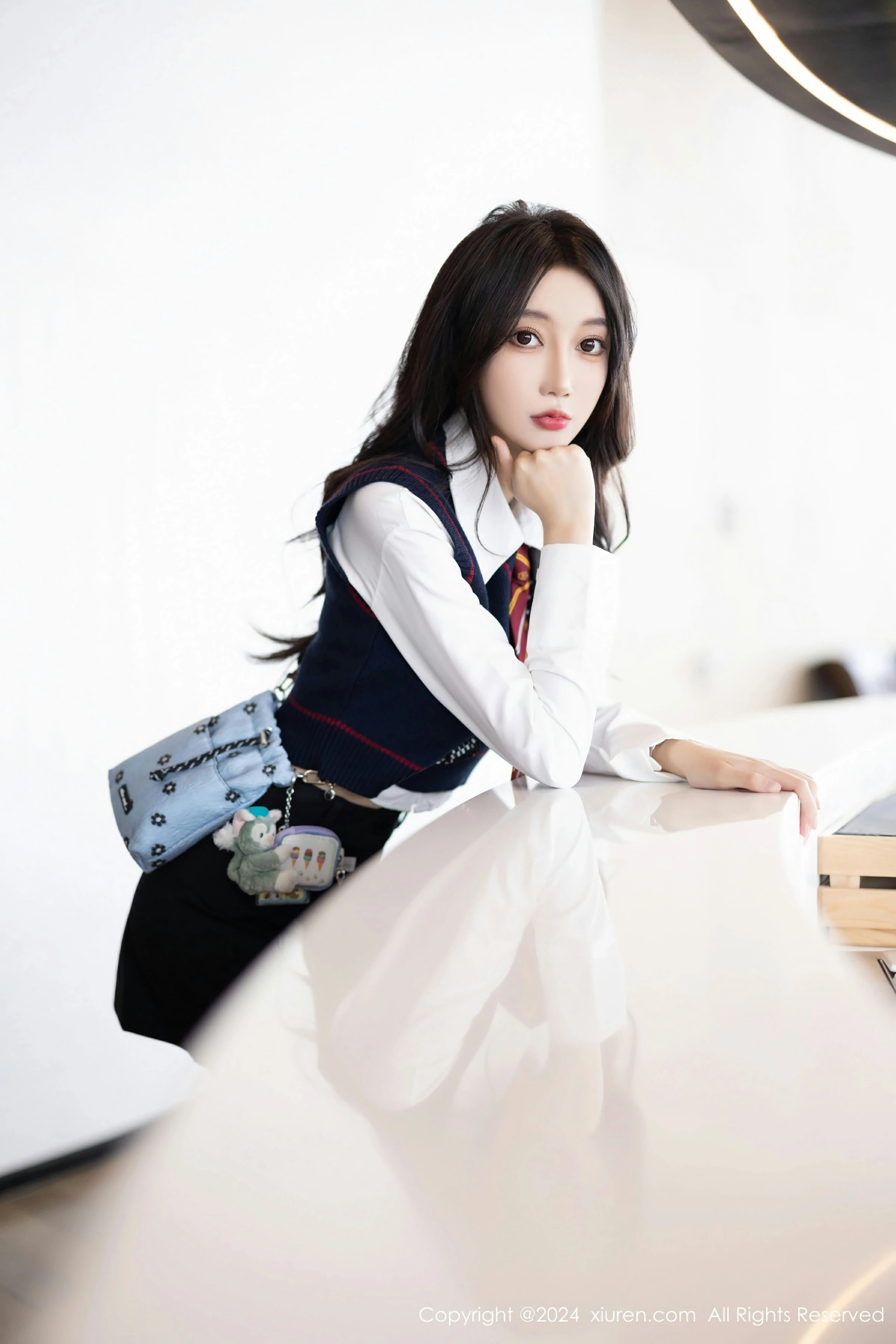  XiuRen 秀人 No.8247 玥儿玥 [82P]第2张