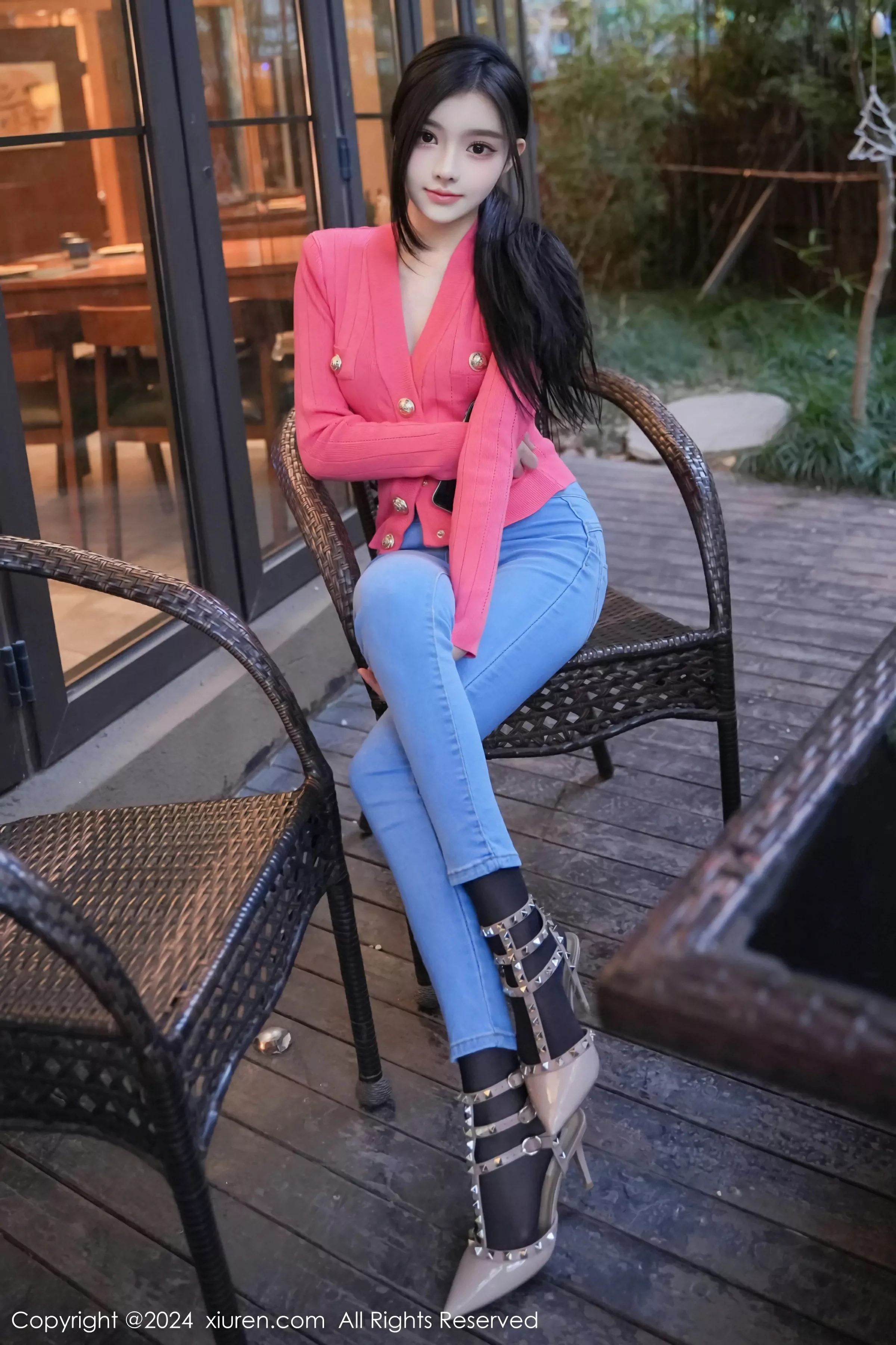  XiuRen 秀人 No.8091 龙雪儿 新人模特 [69P]第1张