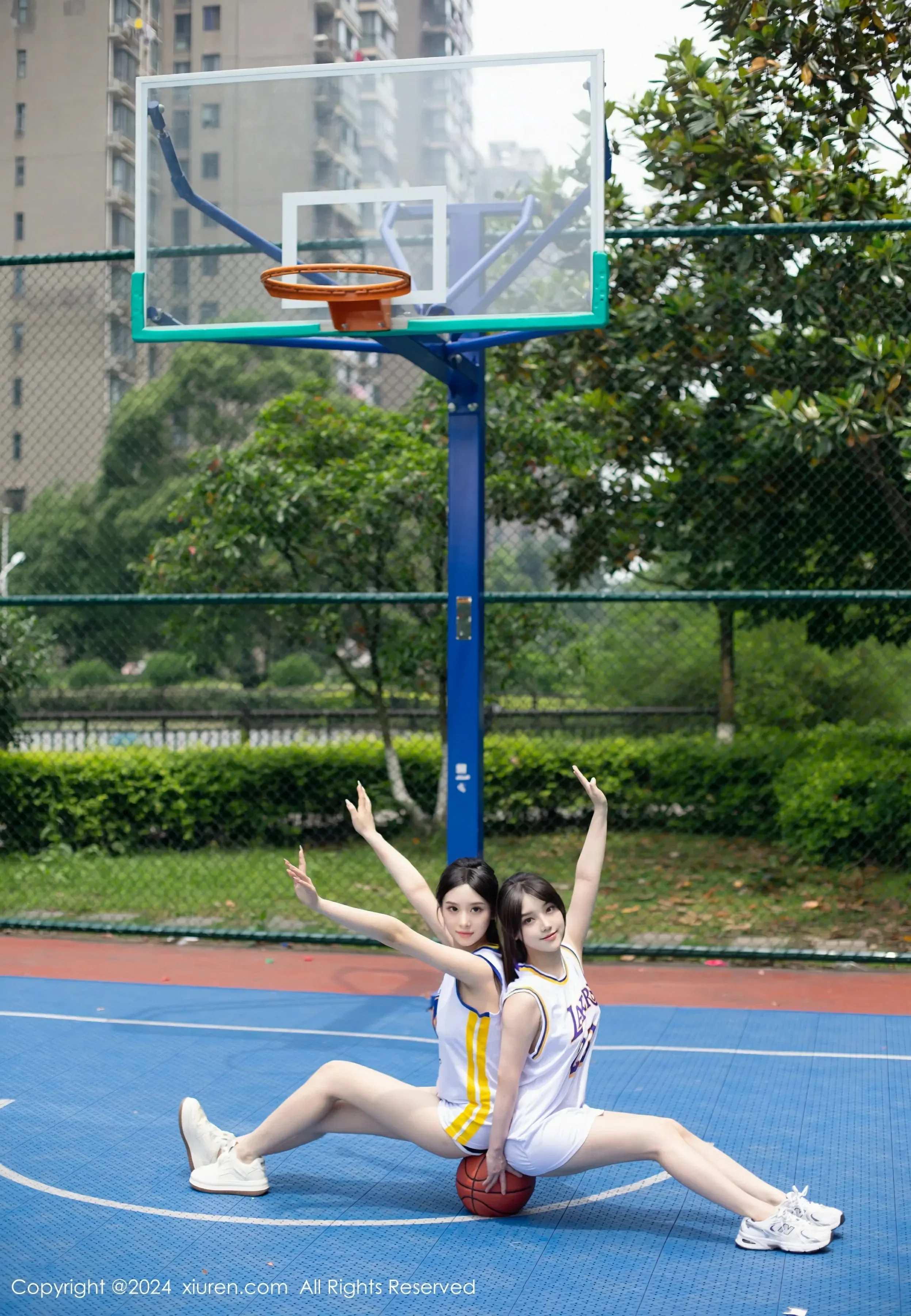  XiuRen 秀人 No.8744 豆瓣酱 [83P]第6张