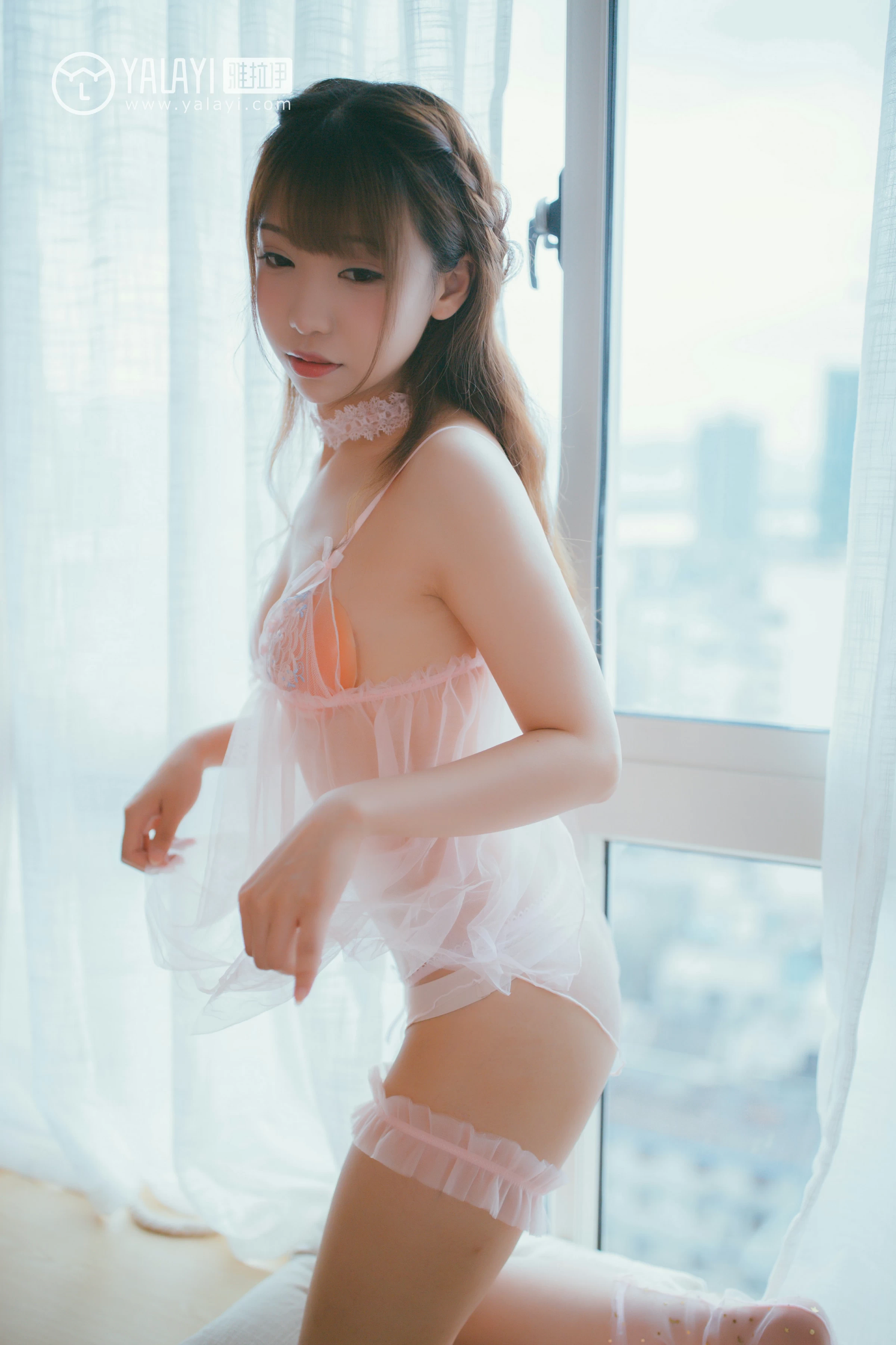 [YALAYI雅拉伊]NO.067 无痕 水花儿 粉色透视情趣内衣性感私房写真集第3张