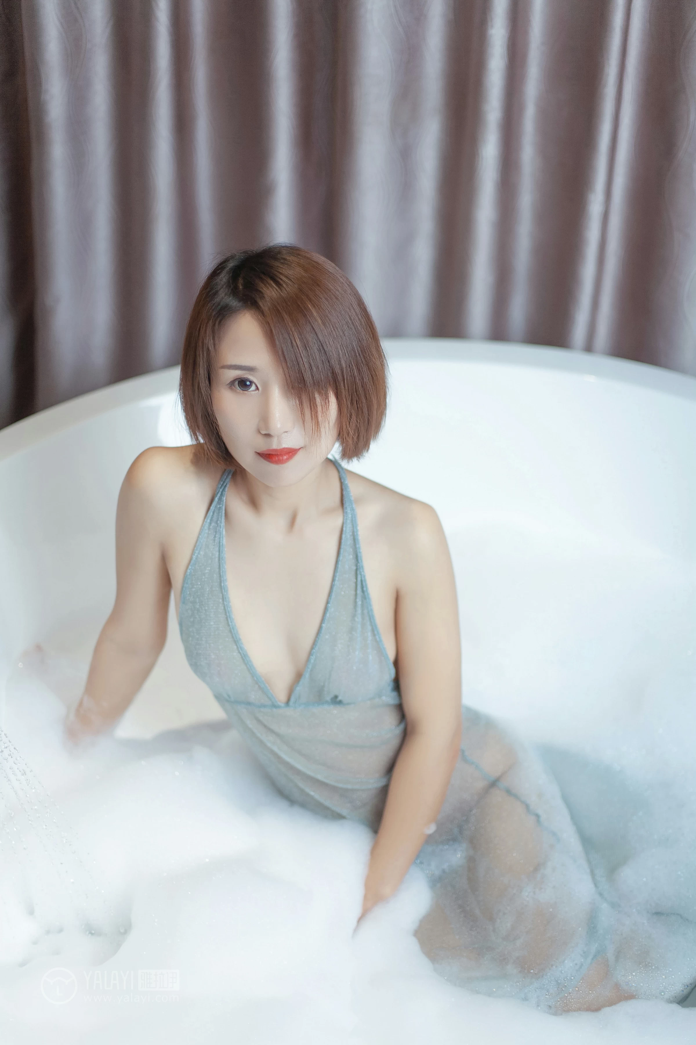 [YALAYI雅拉伊]NO.144 浴湿不挂 嫣然 吊带透视情趣连衣裙性感私房写真集第8张
