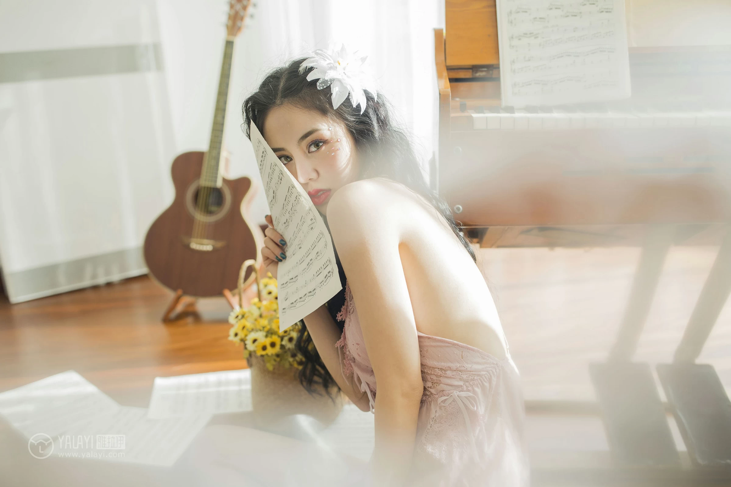 [YALAYI雅拉伊]NO.150 橘色的暖阳花 凉儿 粉色透视情趣蕾丝睡衣性感私房写真集第8张