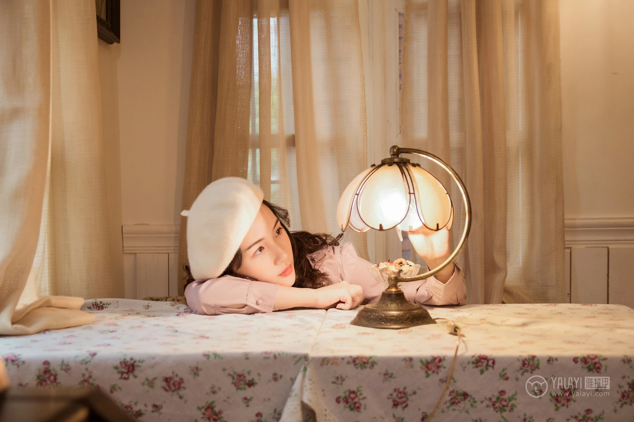 [YALAYI雅拉伊]NO.158 独白 卡柔 粉色连衣裙清纯可爱私房写真集第12张