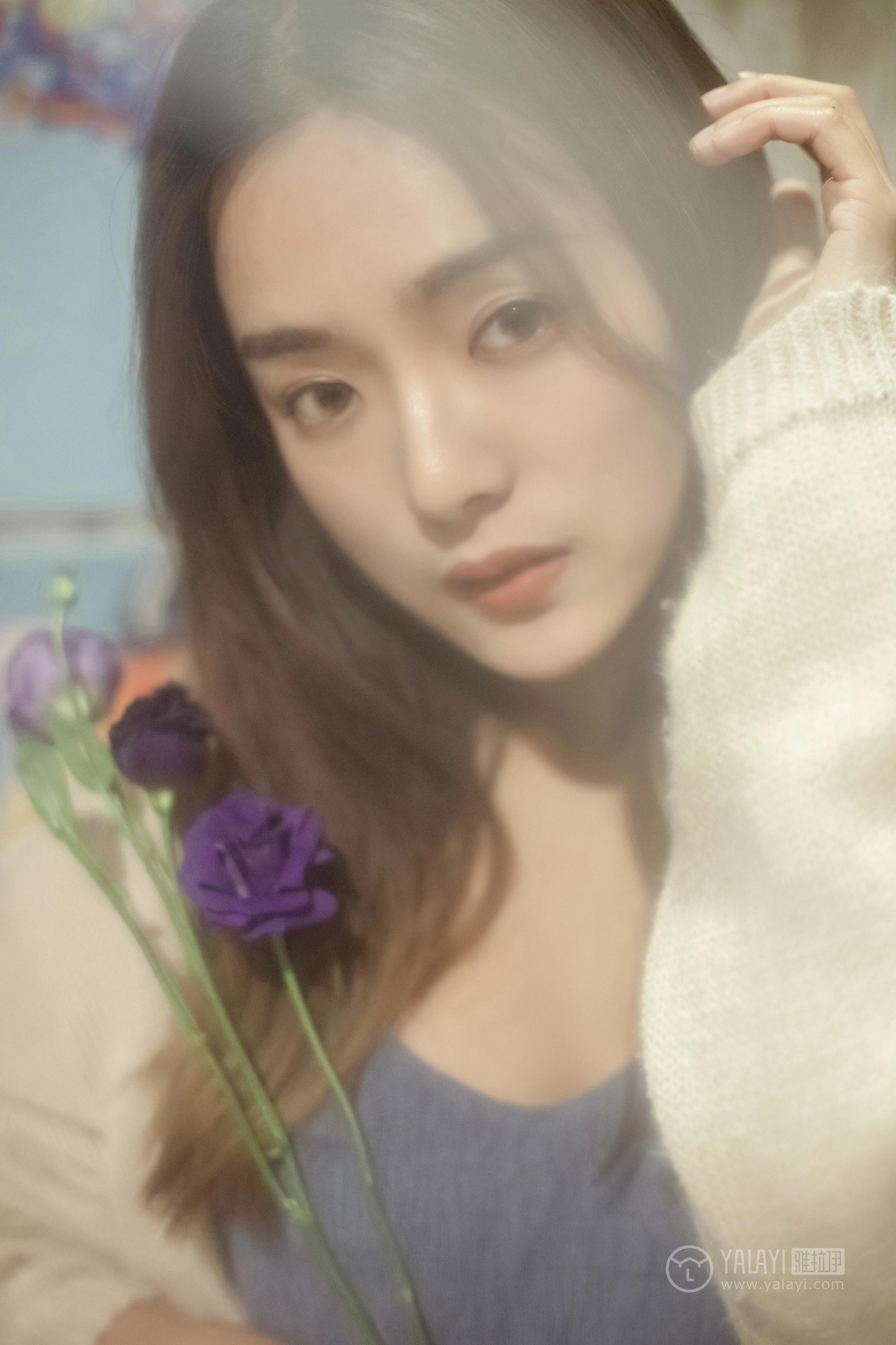 [YALAYI雅拉伊]No.175 不如和我虚度时光 白日梦 米色外套加灰色吊带连衣裙性感私房写真集第11张