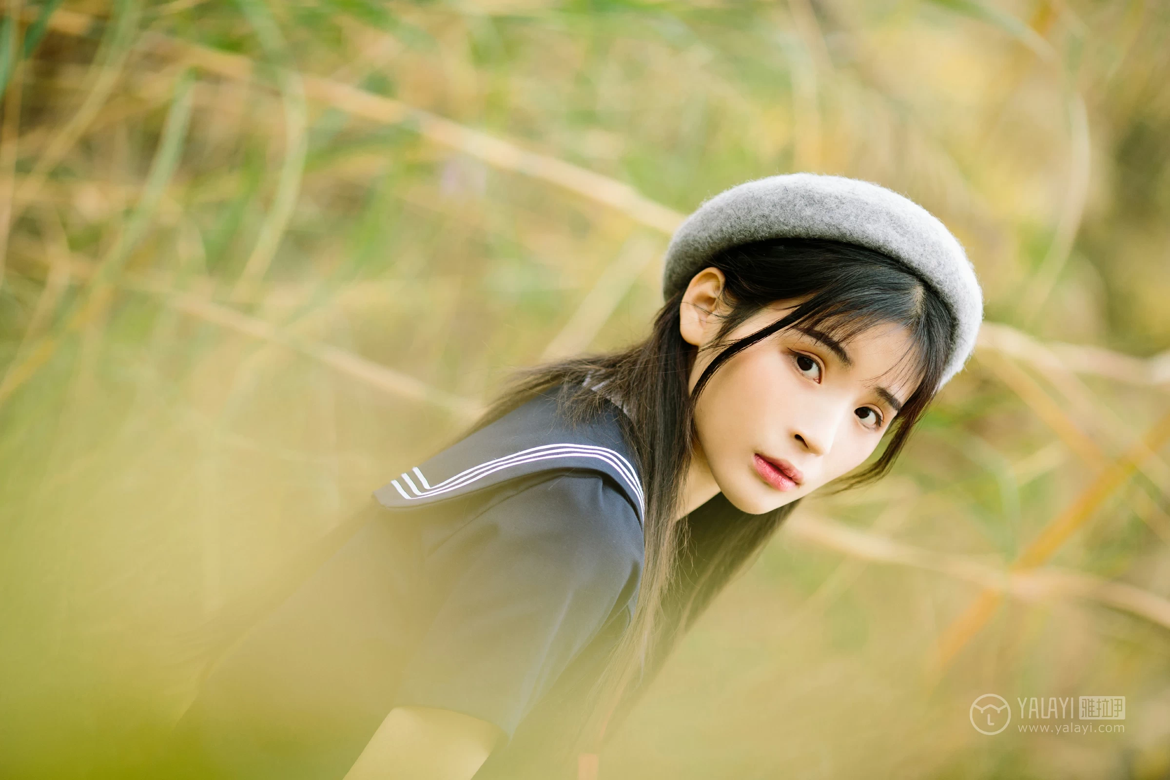 [YALAYI雅拉伊]No.189 青涩岁月 阿惜 蓝色情趣高中女生制服加短裙性感私房写真集第8张