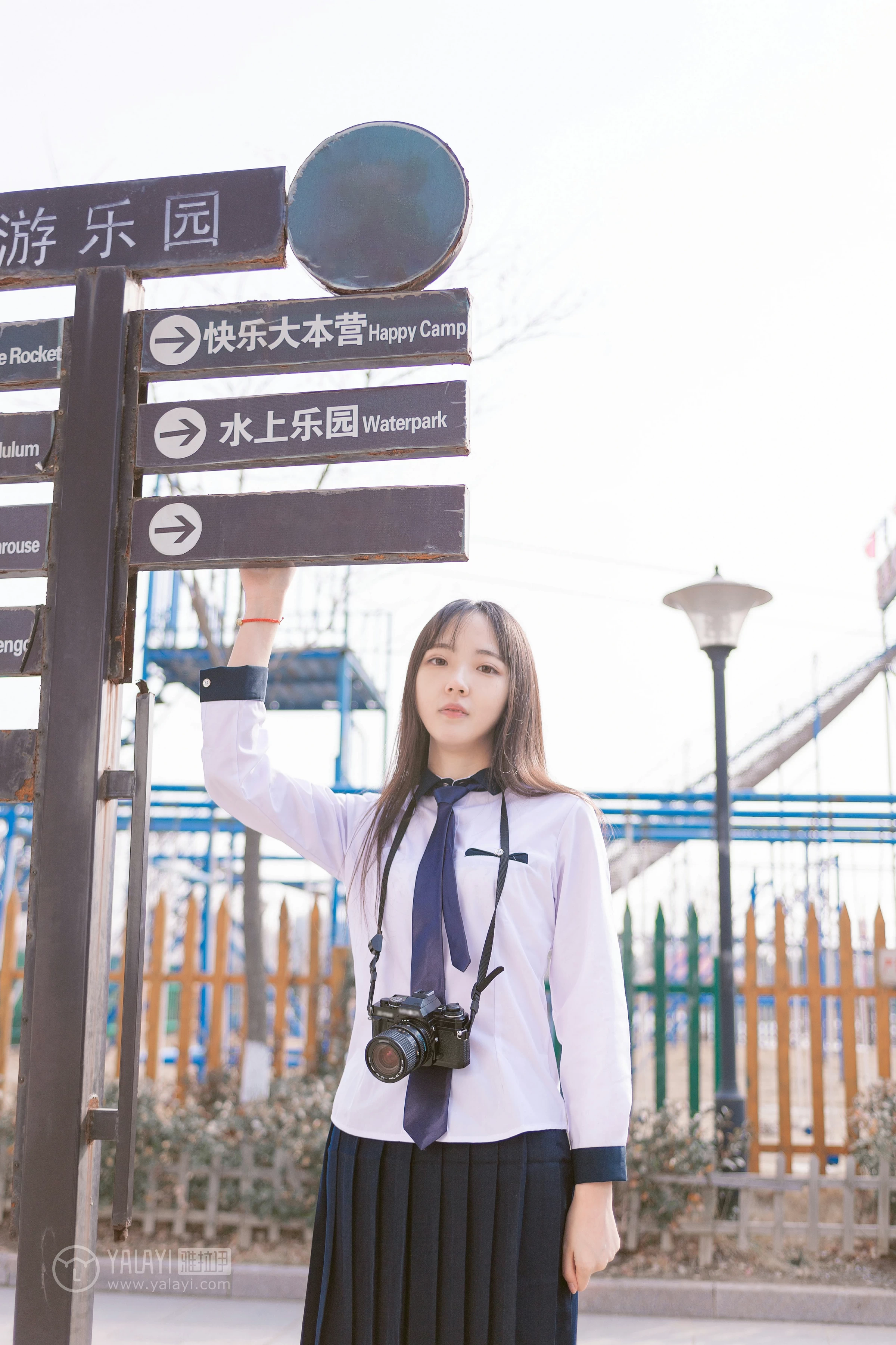 [YALAYI雅拉伊]No.229 小清新 文慧慧 日本高中女生制服与短裙加黑色丝袜美腿性感私房写真集第8张