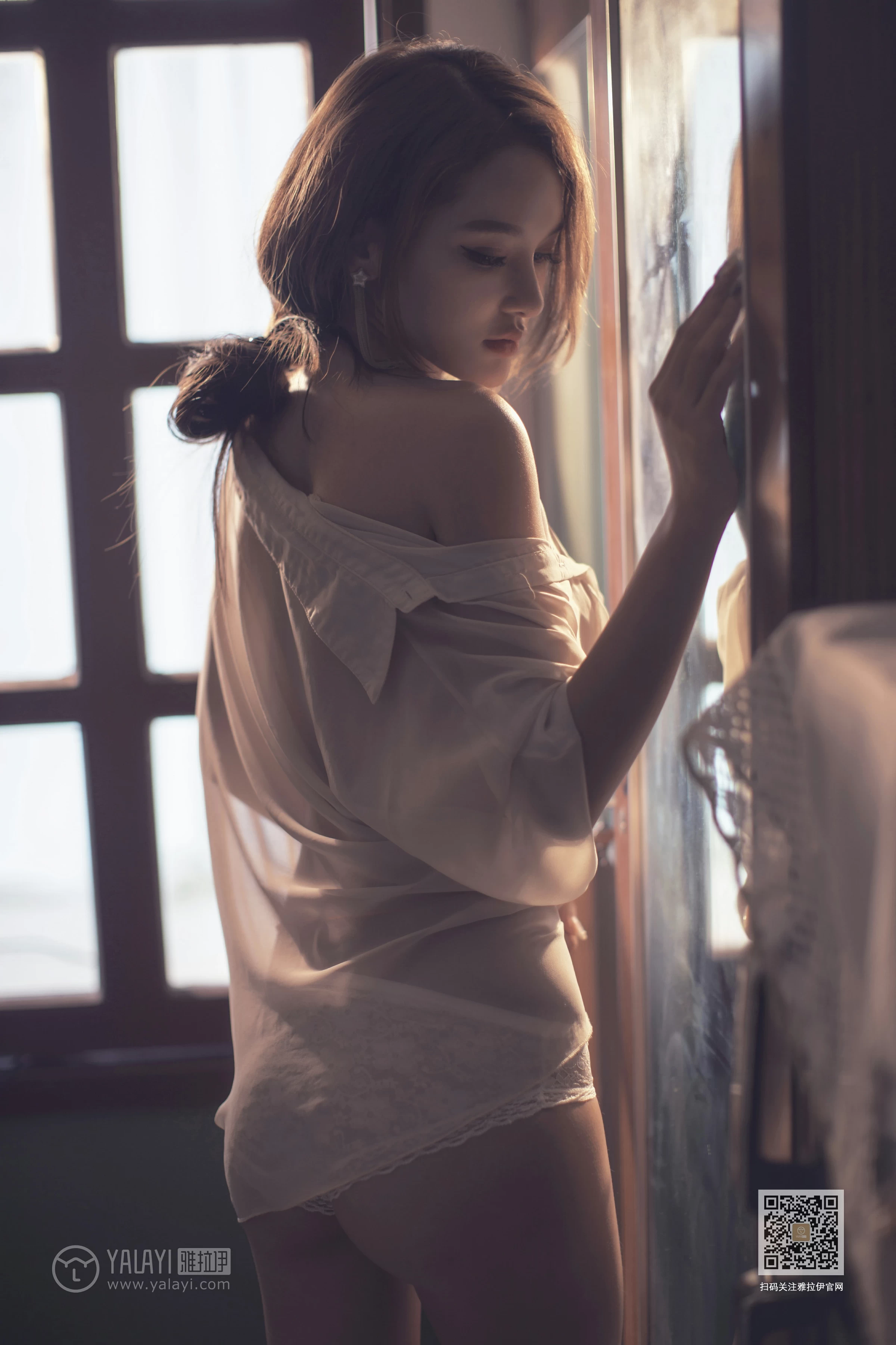 [YALAYI雅拉伊]Vol.430 意乱情迷 慧儿 白色透视衬衫居家性感私房写真集第10张