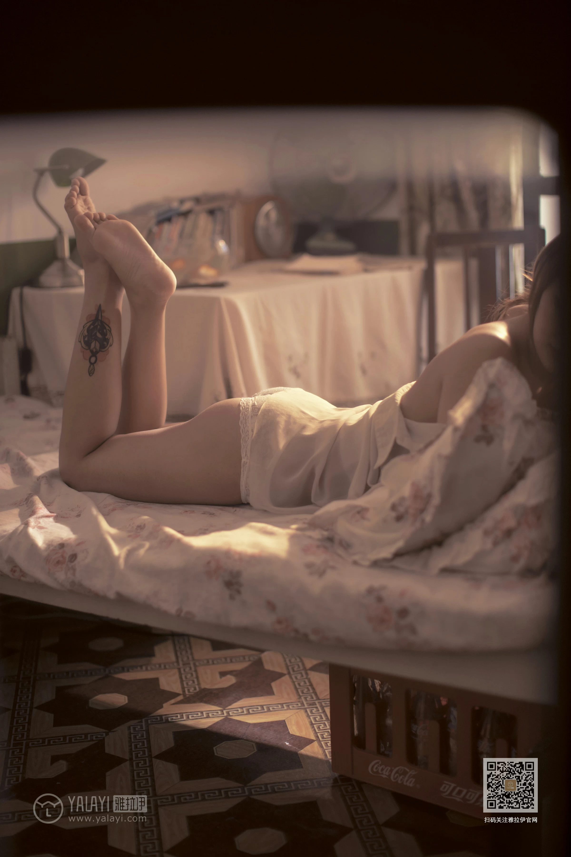 [YALAYI雅拉伊]Vol.430 意乱情迷 慧儿 白色透视衬衫居家性感私房写真集第19张