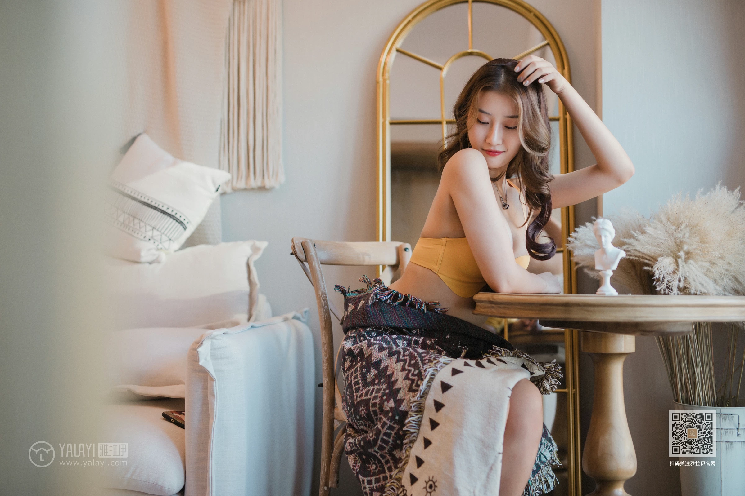 [YALAYI雅拉伊]Vol.505 汹涌而出 欣茹 橙色性感内衣居家私房写真集第2张