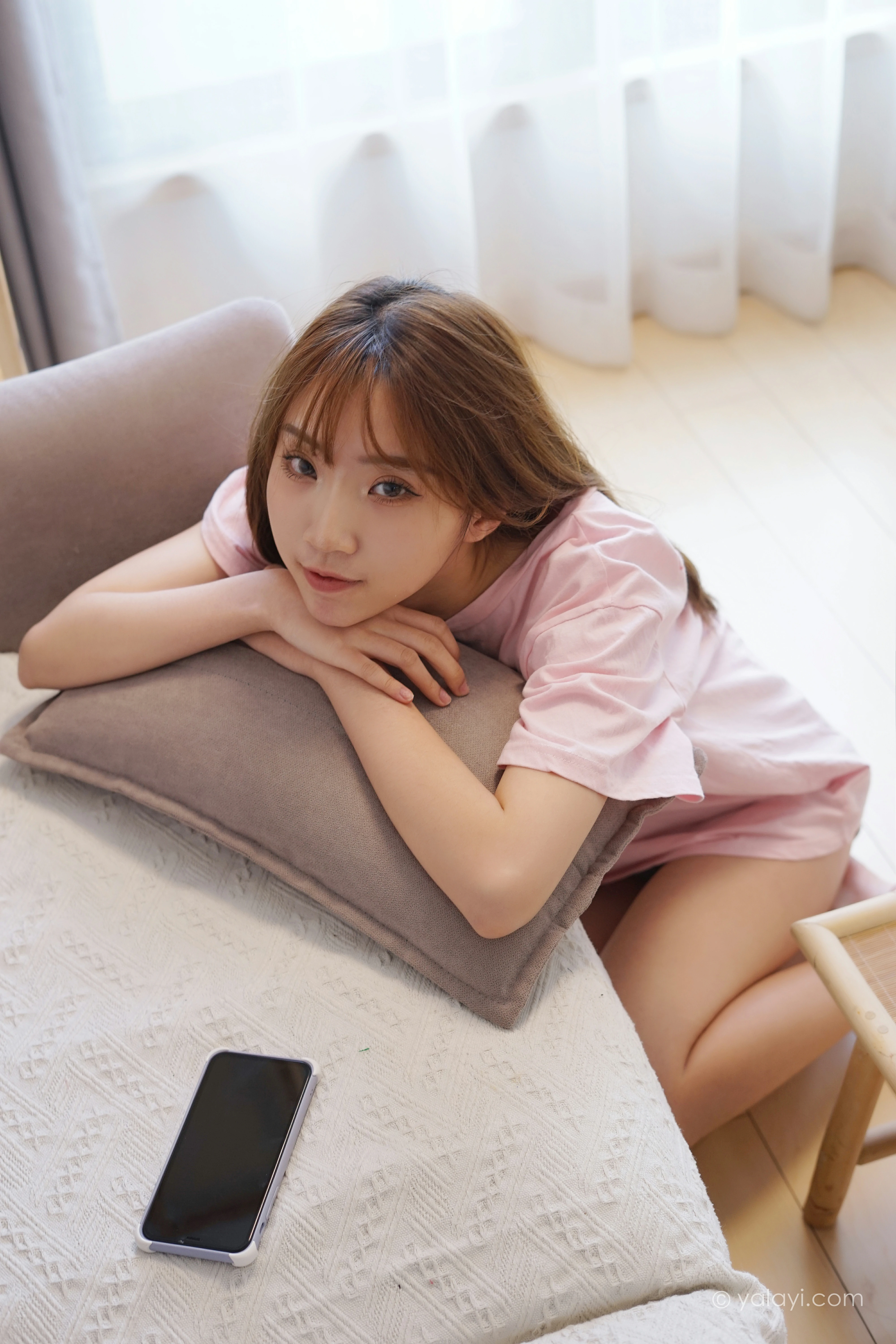 [YALAYI雅拉伊]NO.791 这边风景 小乔 粉色短袖居家性感写真集第10张