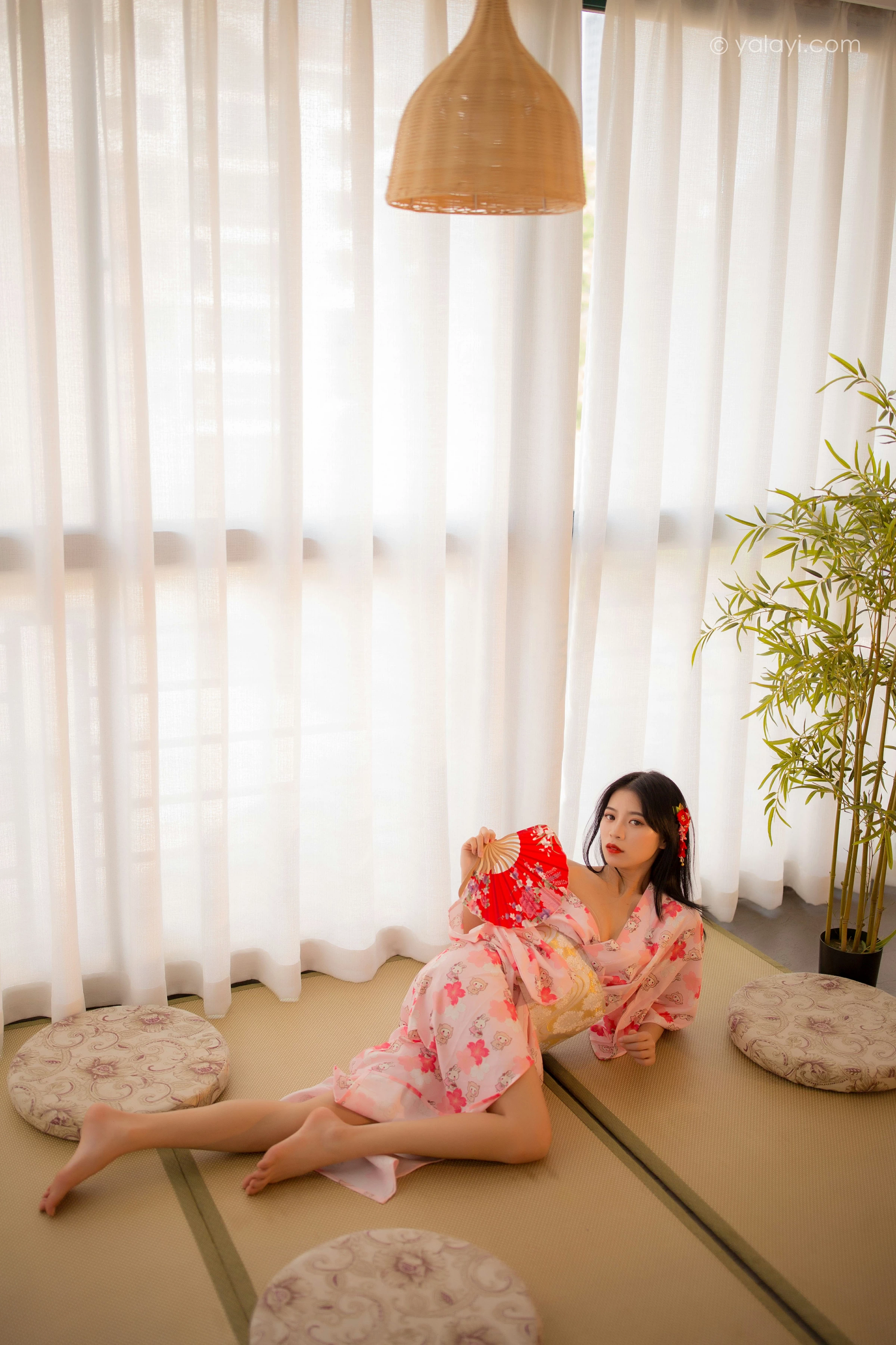 [YALAYI雅拉伊]NO.679 《花香自来》 丽雅 粉色和服居家性感私房写真集第12张