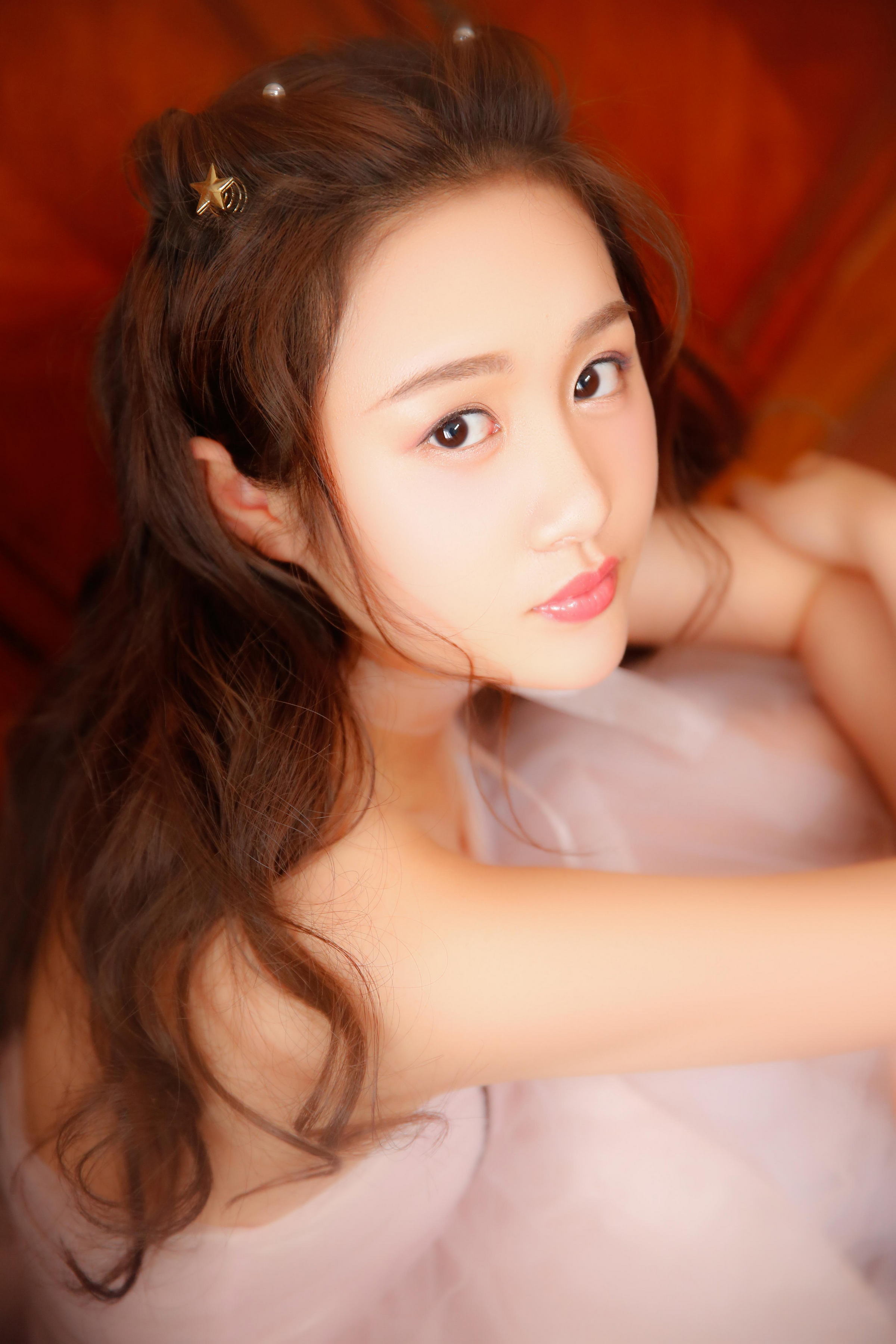 [YALAYI雅拉伊]2022.06.01 希望 清纯少女 白色和服与彩色短袖加牛仔短裤写真集第9张