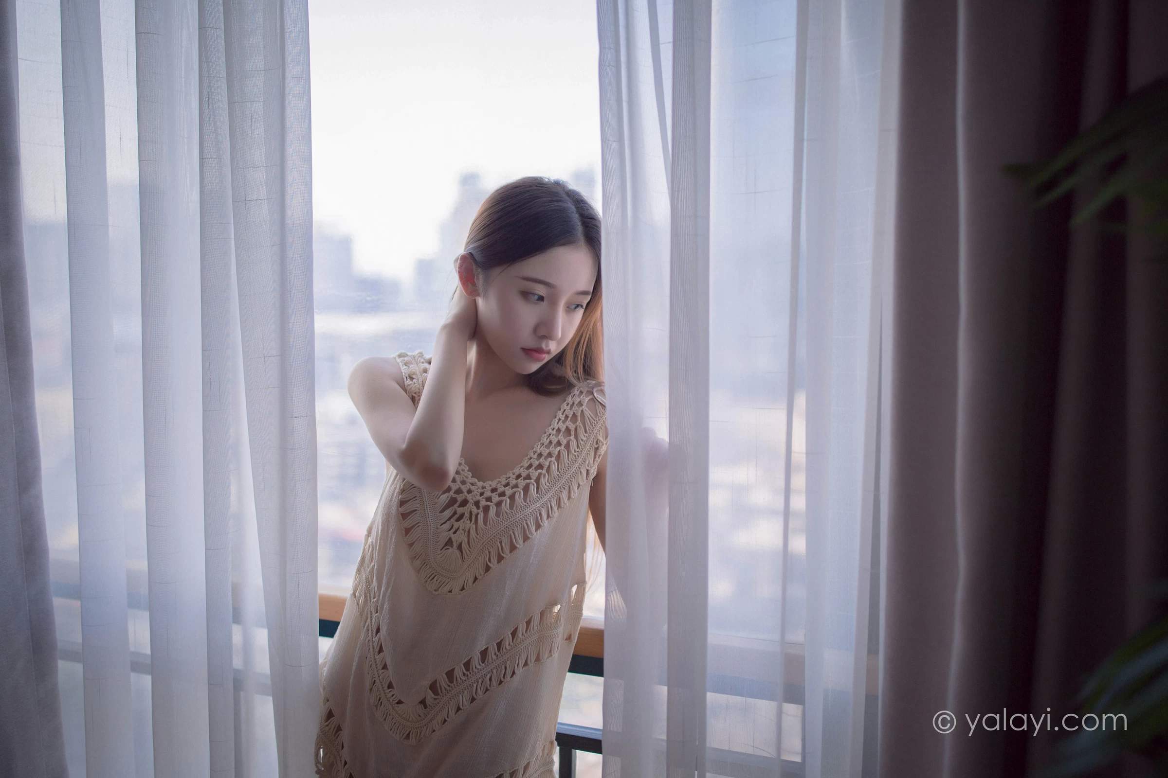 [YALAYI雅拉伊]NO.720 《温柔》 秦语 粉色镂空睡衣性感私房写真集第14张