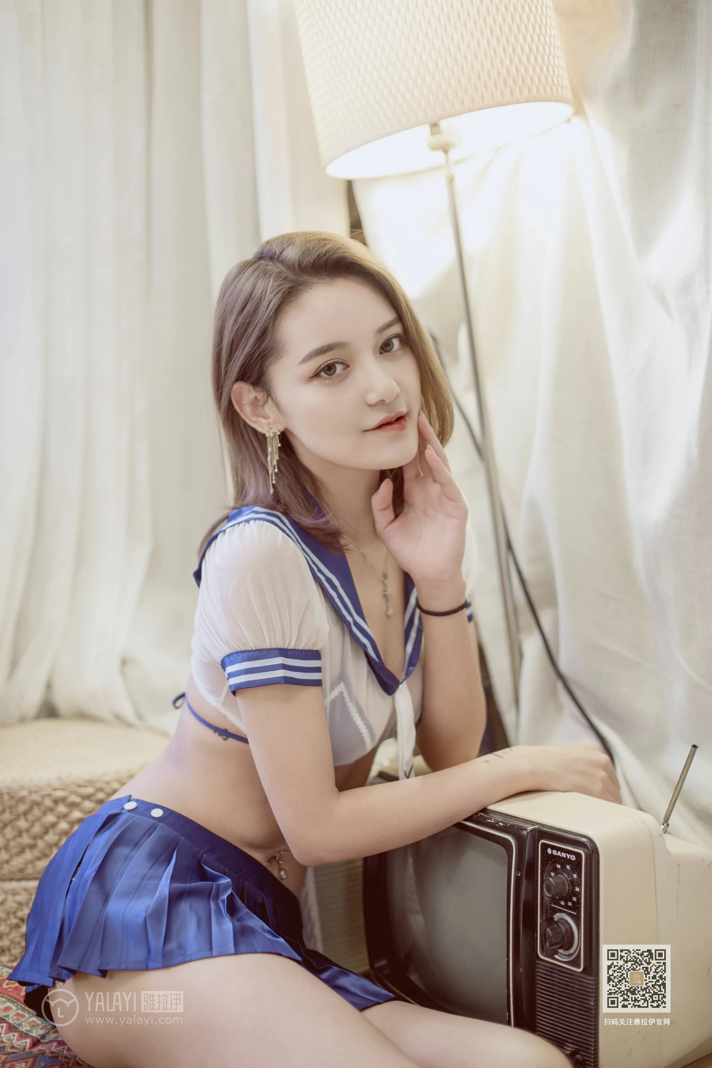 [YALAYI雅拉伊]Vol.538 回到那年 刘子炀 透视情趣高中女生制服加蓝色内衣性感私房写真集第8张