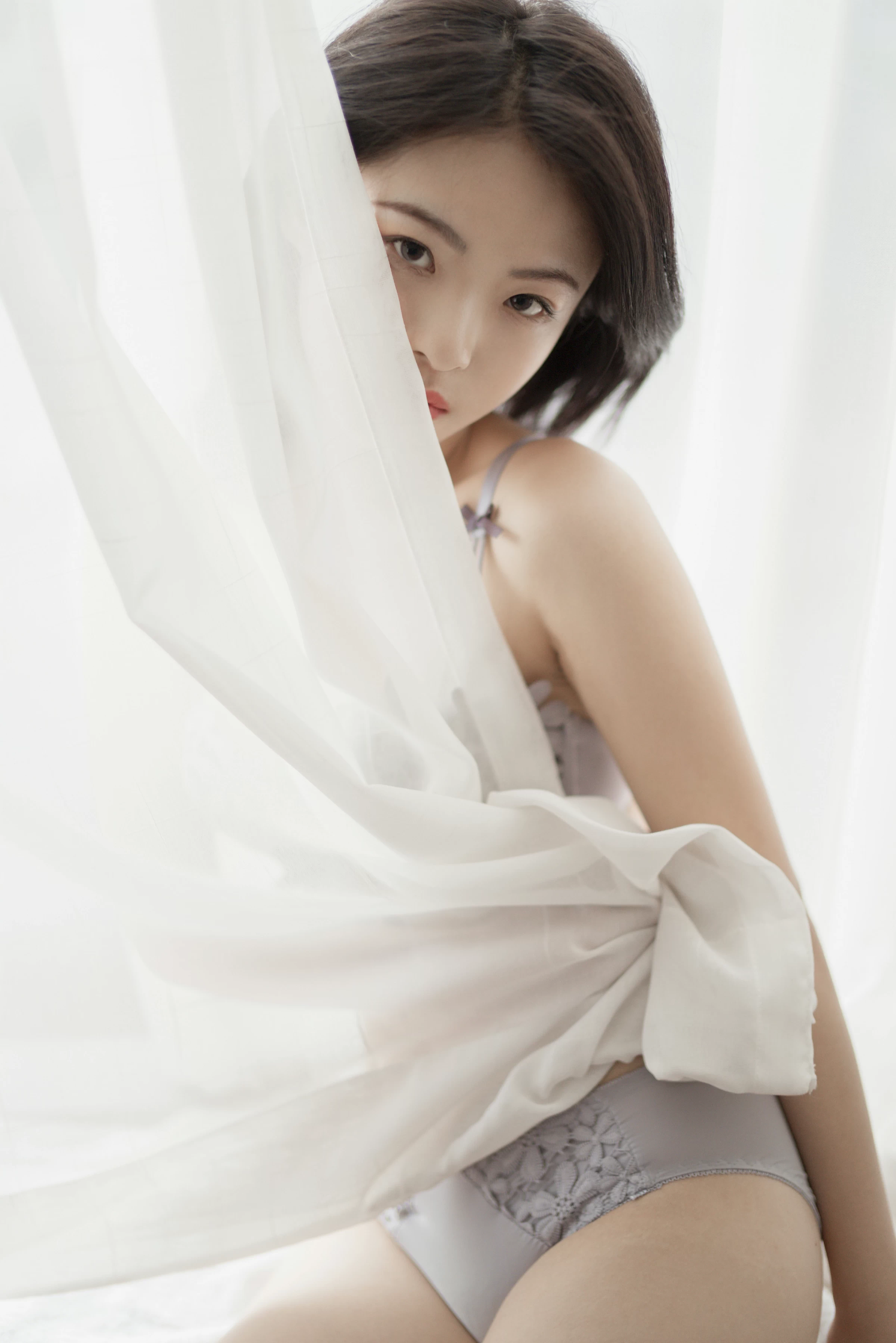 [YALAYI雅拉伊]NO.619 《无瑕》 含嫣 灰色蕾丝内衣性感私房写真集第16张