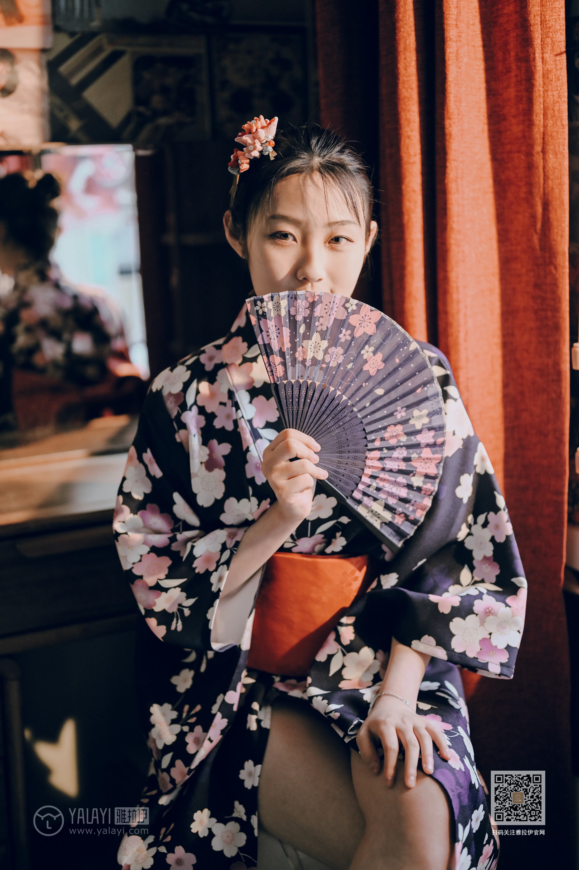 [YALAYI雅拉伊]NO.635 《和服少女》 沈伊 黑色和服加白色蕾丝内衣性感私房写真集第5张
