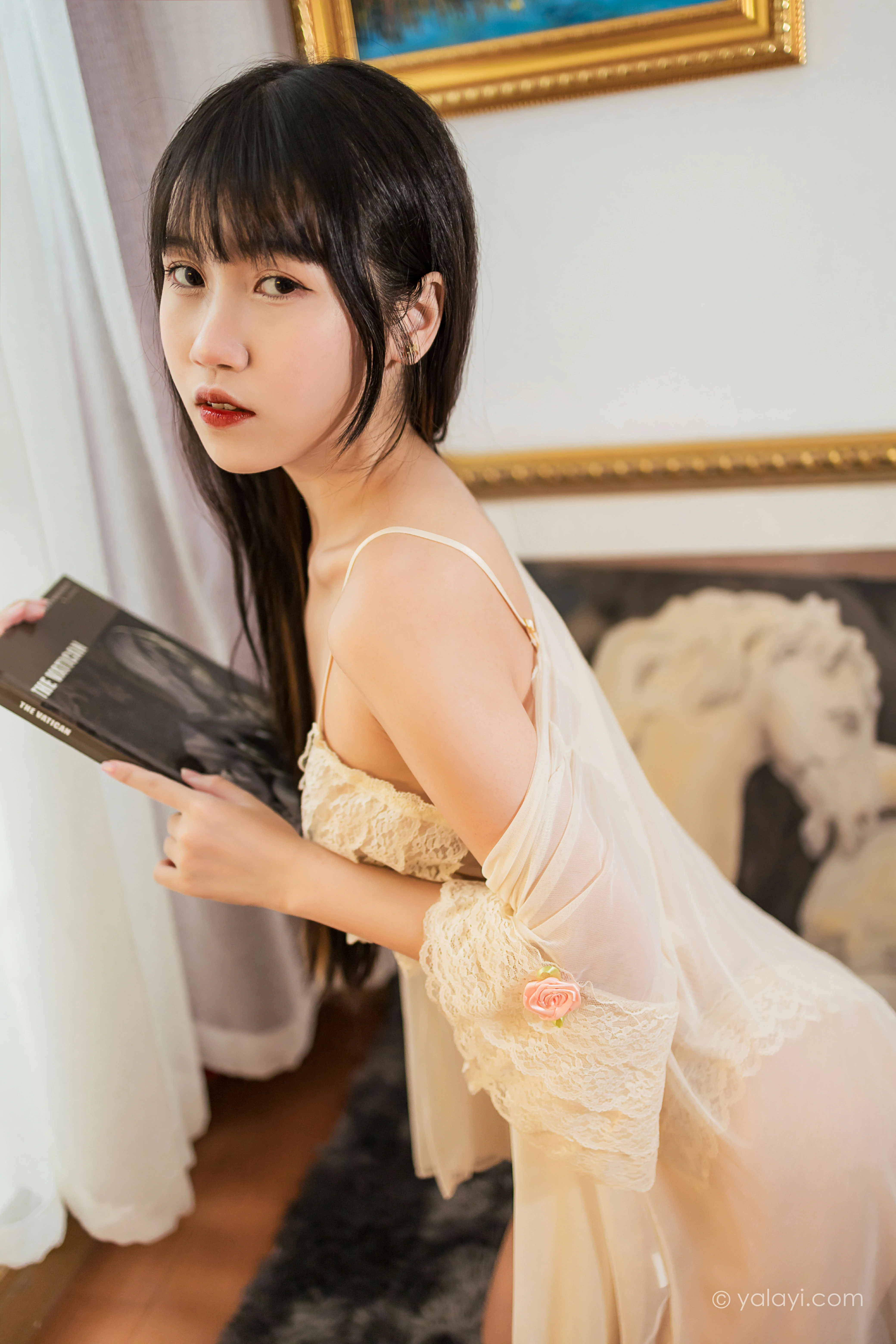 [YALAYI雅拉伊]NO.851 在意你 弈思 白色透视情趣内衣性感私房写真集第4张