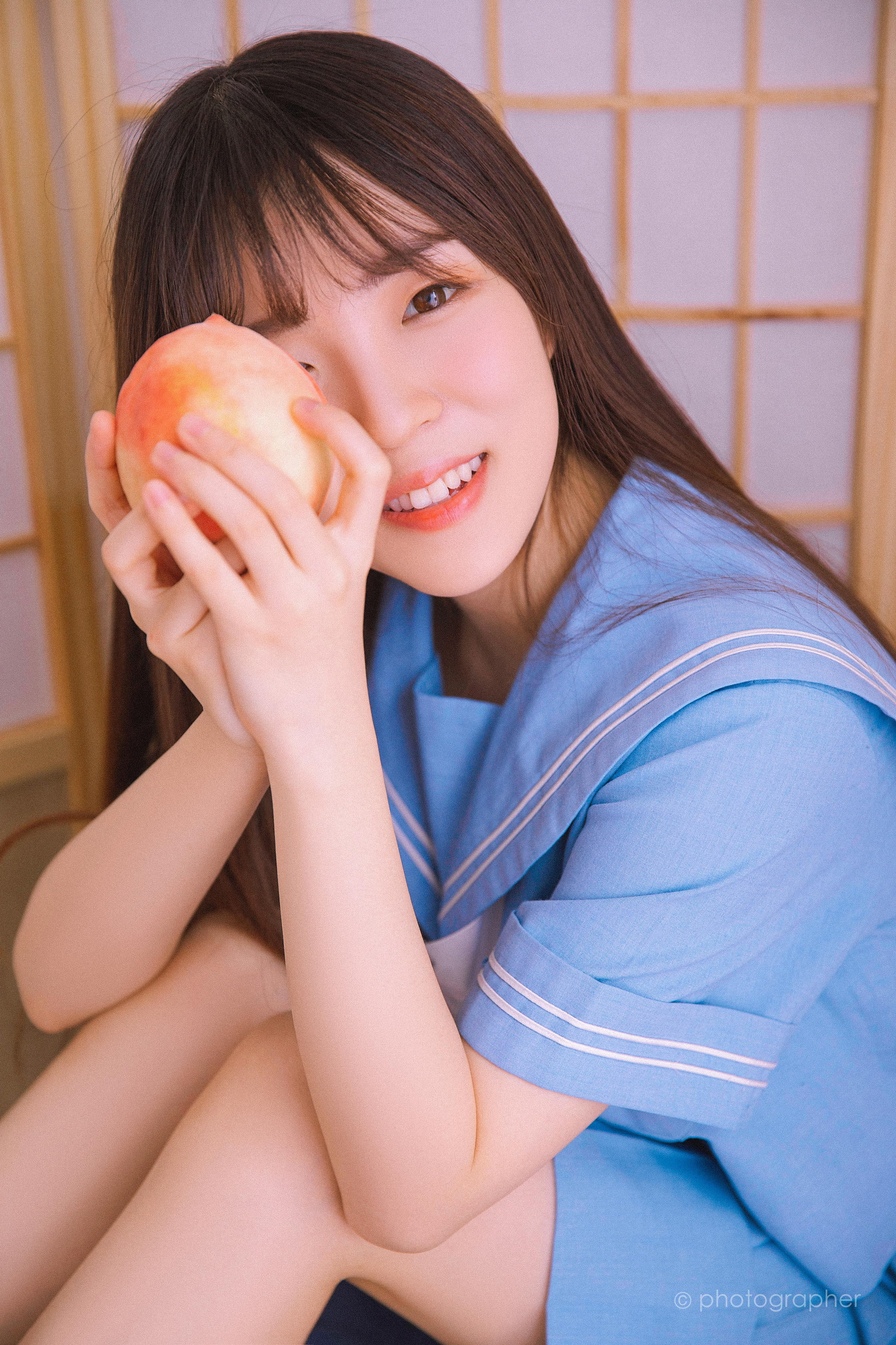 [YALAYI雅拉伊]2022.04.18 感觉良好 青春美少女 蓝色JK水手制服与粉色内衣性感私房写真集第1张