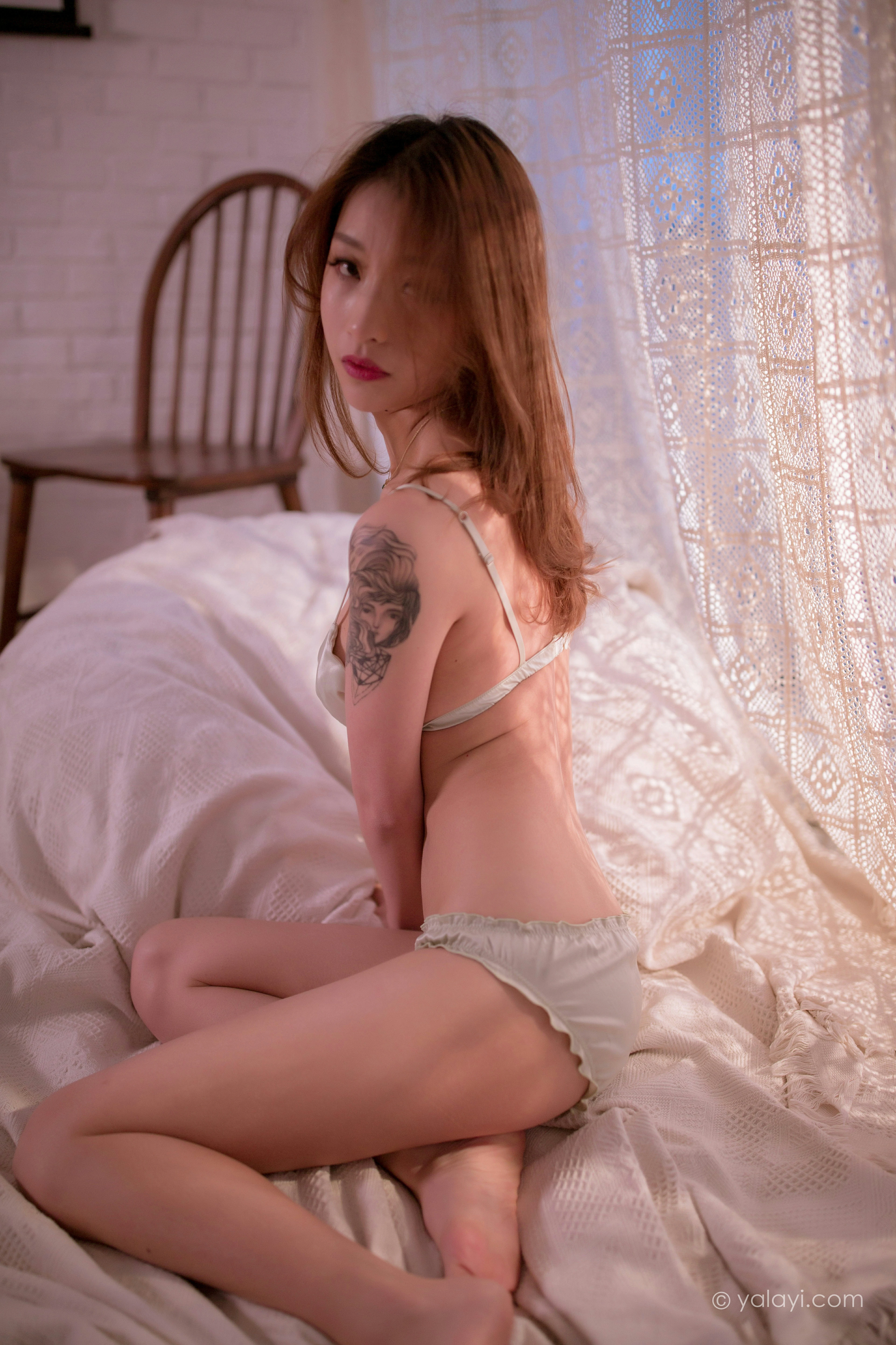 [YALAYI雅拉伊]NO.790 痴情人 婉儿 白色透视睡衣加蕾丝情趣内衣性感私房写真集第8张