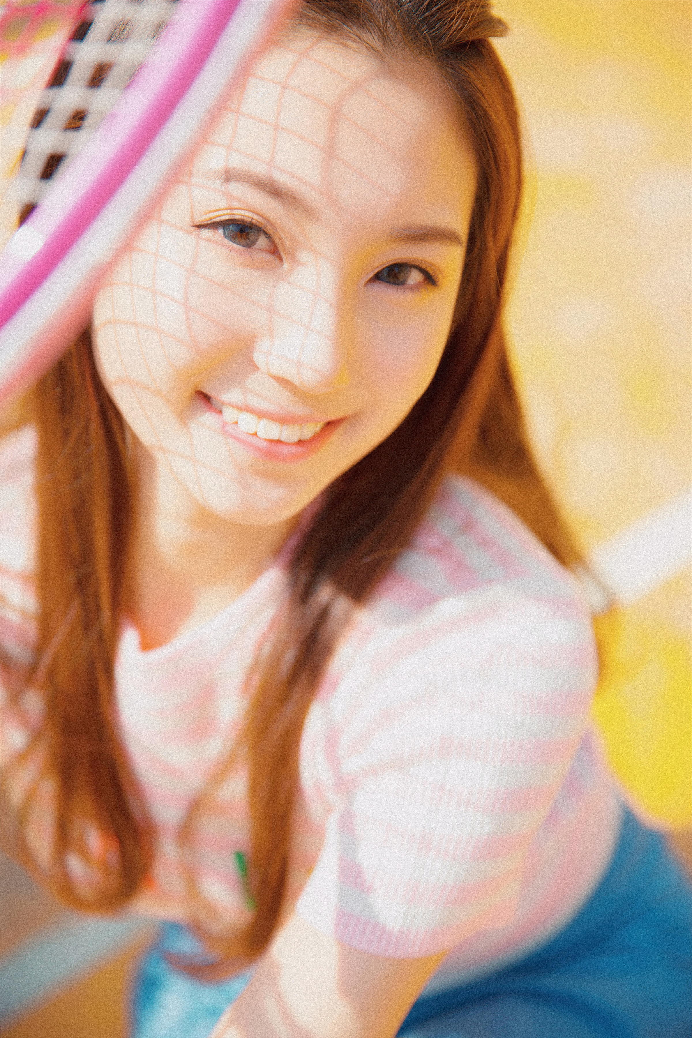 [YALAYI雅拉伊]2022.10.21 飘逸身姿 清纯少女 粉色短袖加牛仔短裙写真集第9张