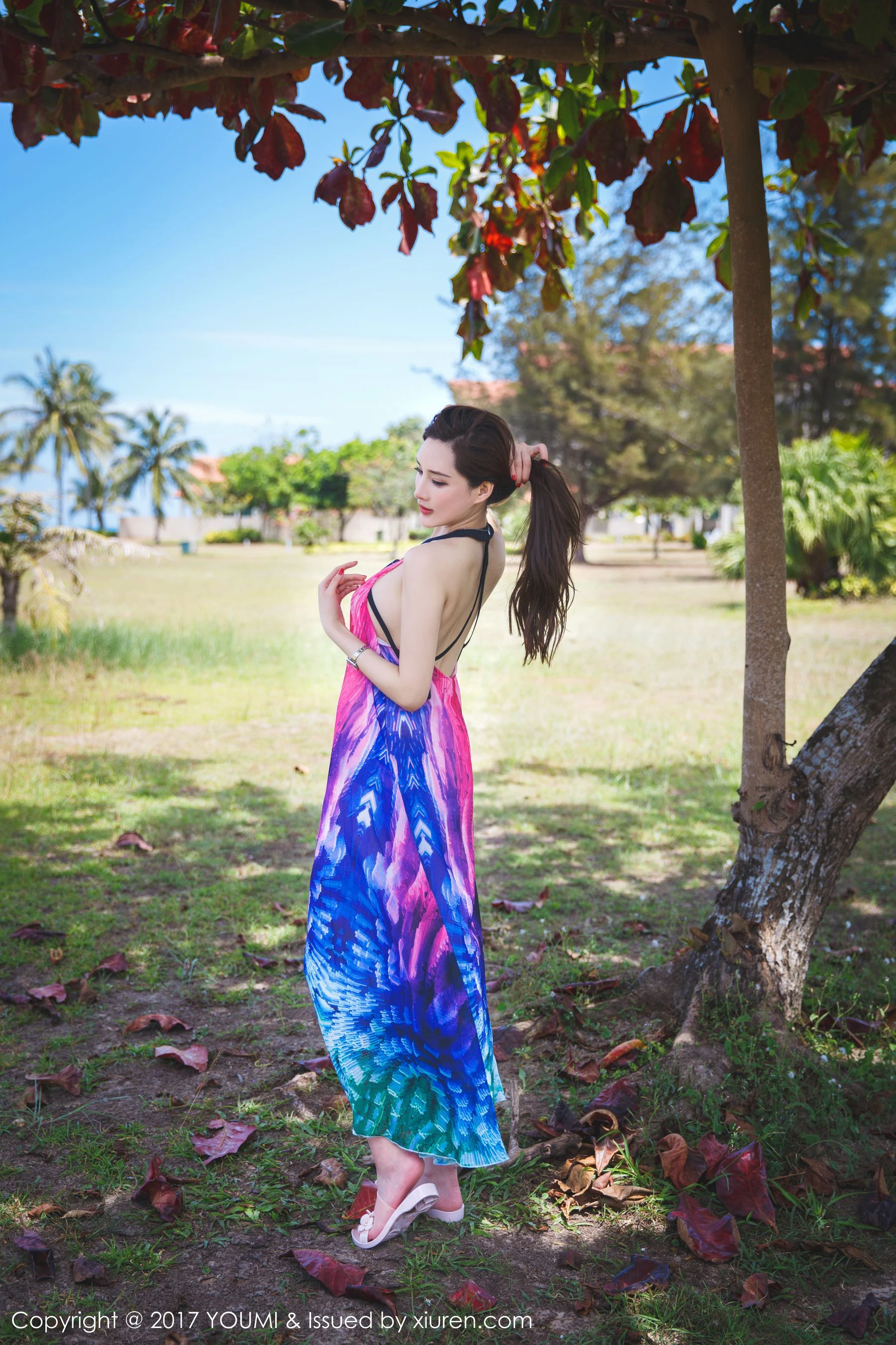  土肥圆矮挫穷《沙滩比基尼+韵味长裙》 尤蜜荟YouMi Vol.029第1张