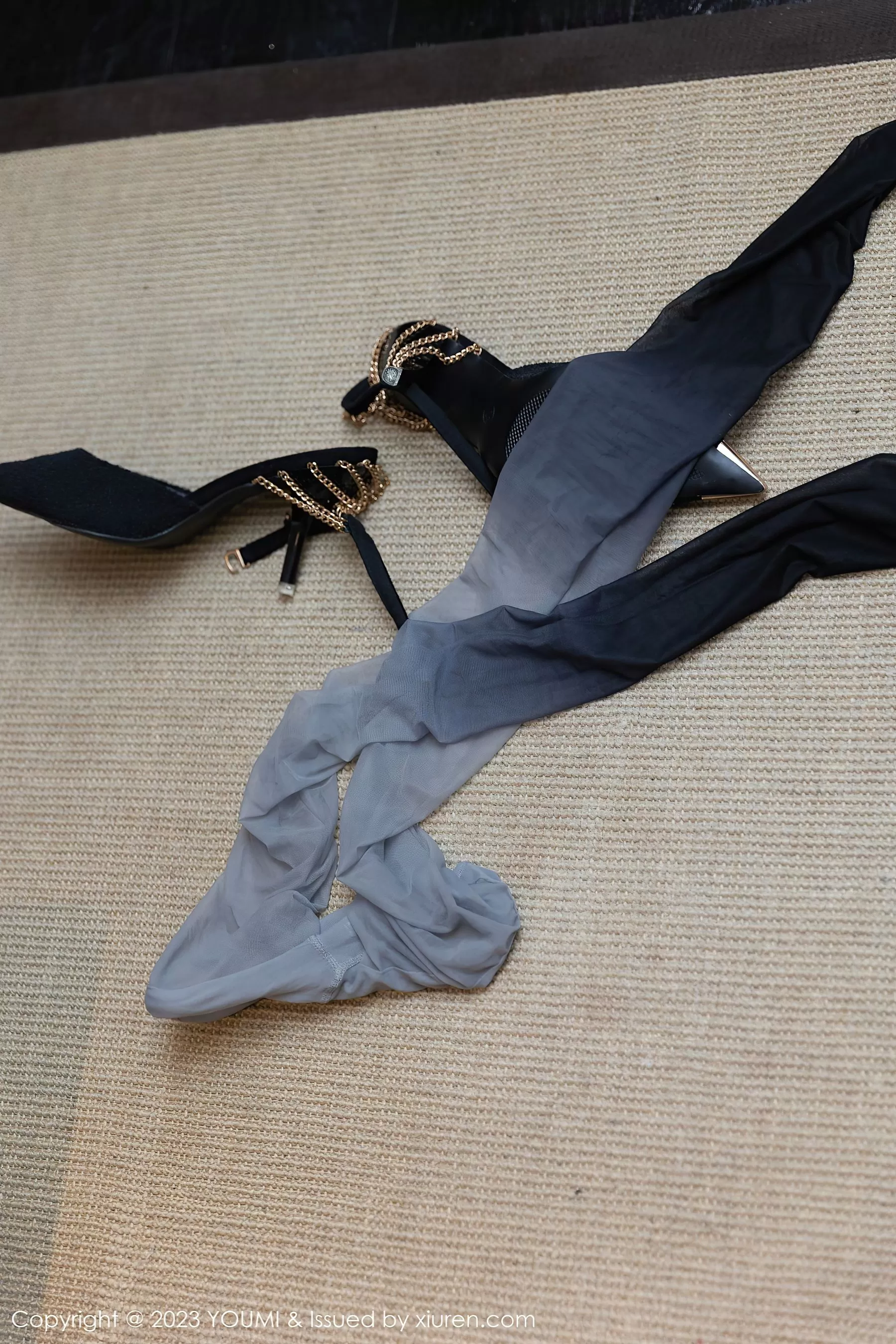  尤蜜荟 VOL.987 Carol周妍希 丰腴美臀 [77P]第11张