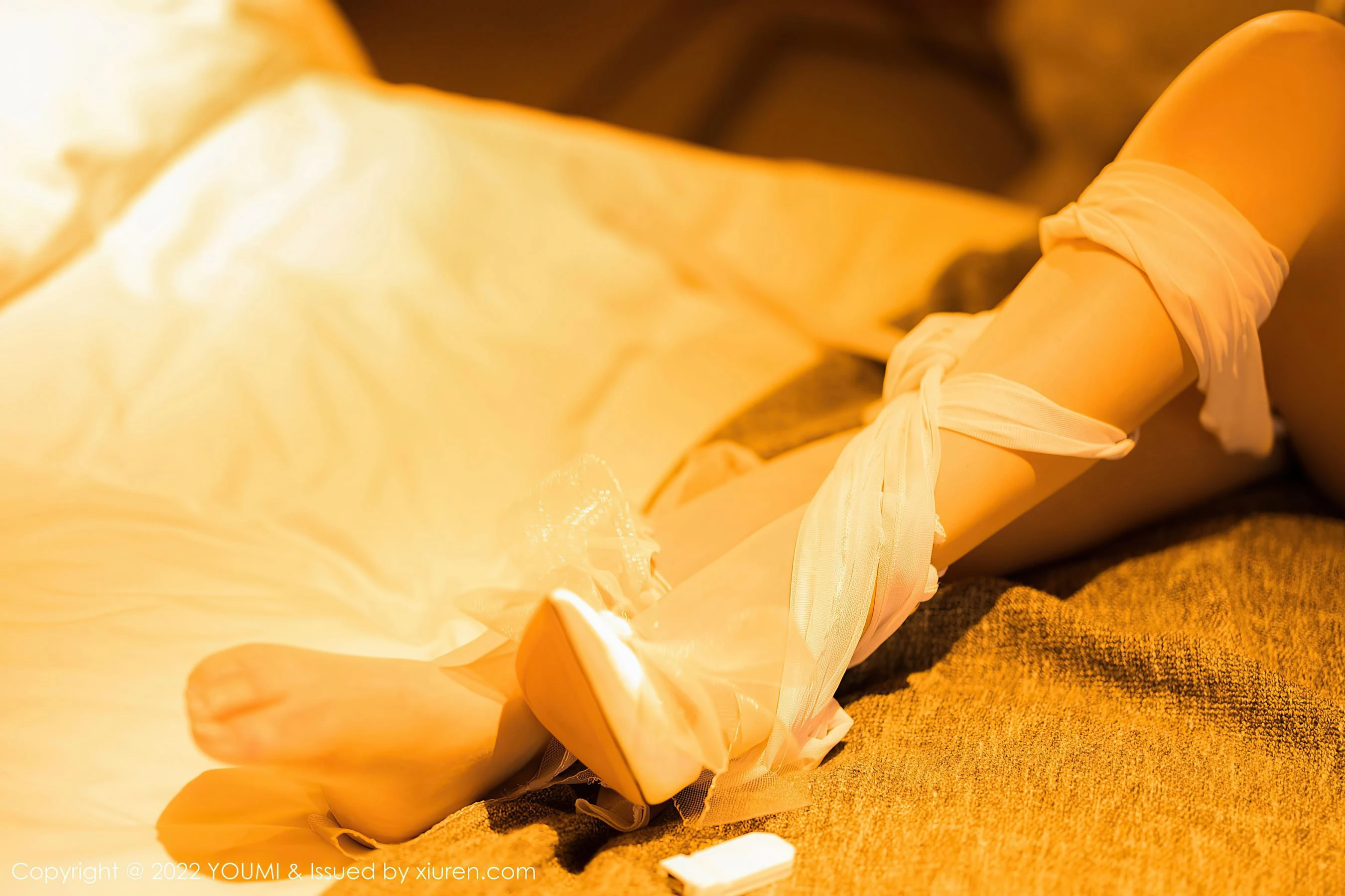  尤蜜荟 VOL.757 允爾 丝袜美臀第8张