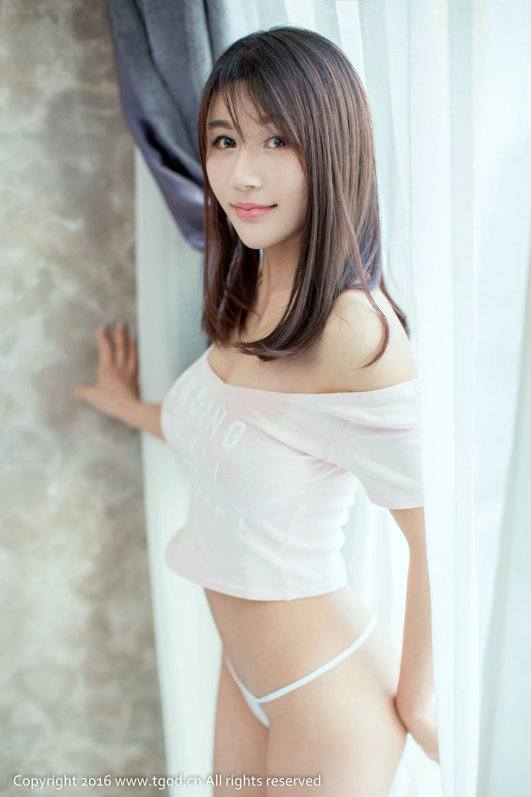  宋梓诺Bee《薄纱长裙、性感内衣+浴室私房》 推女神/尤蜜荟第11张