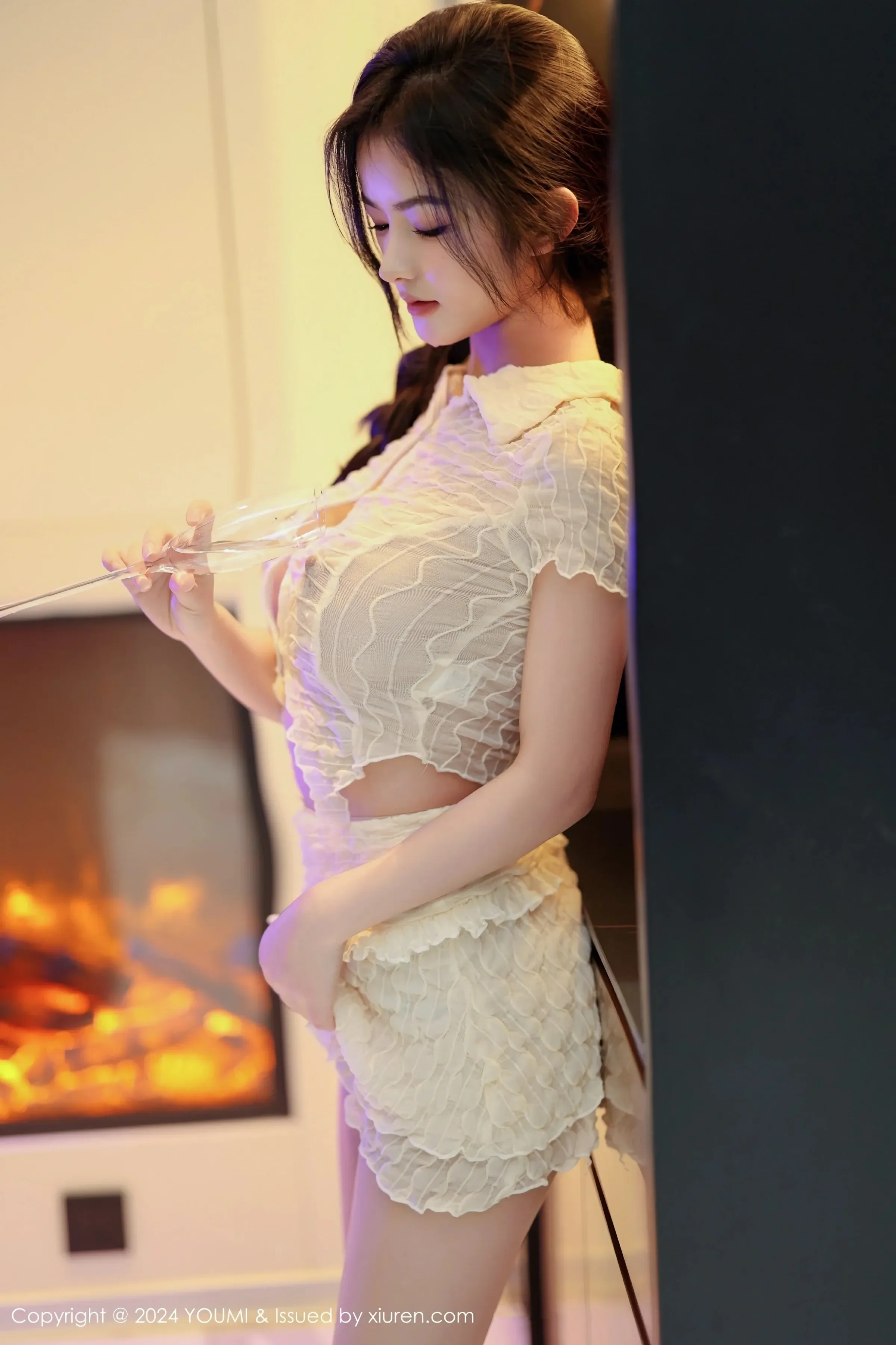  尤蜜荟 VOL.1067 谭小灵 [82P]第6张