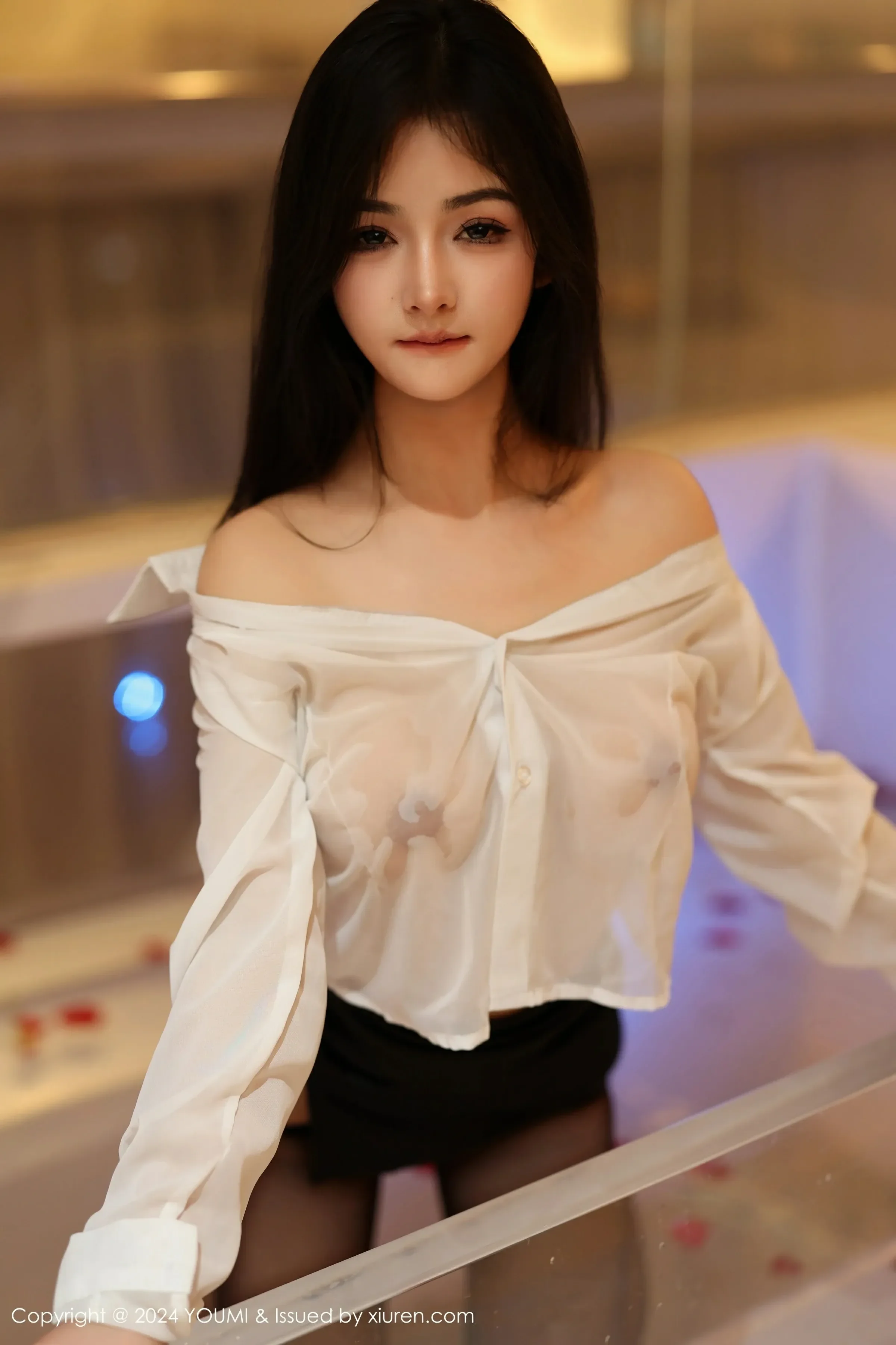  尤蜜荟 VOL.1050 谭小灵 [90P]第19张