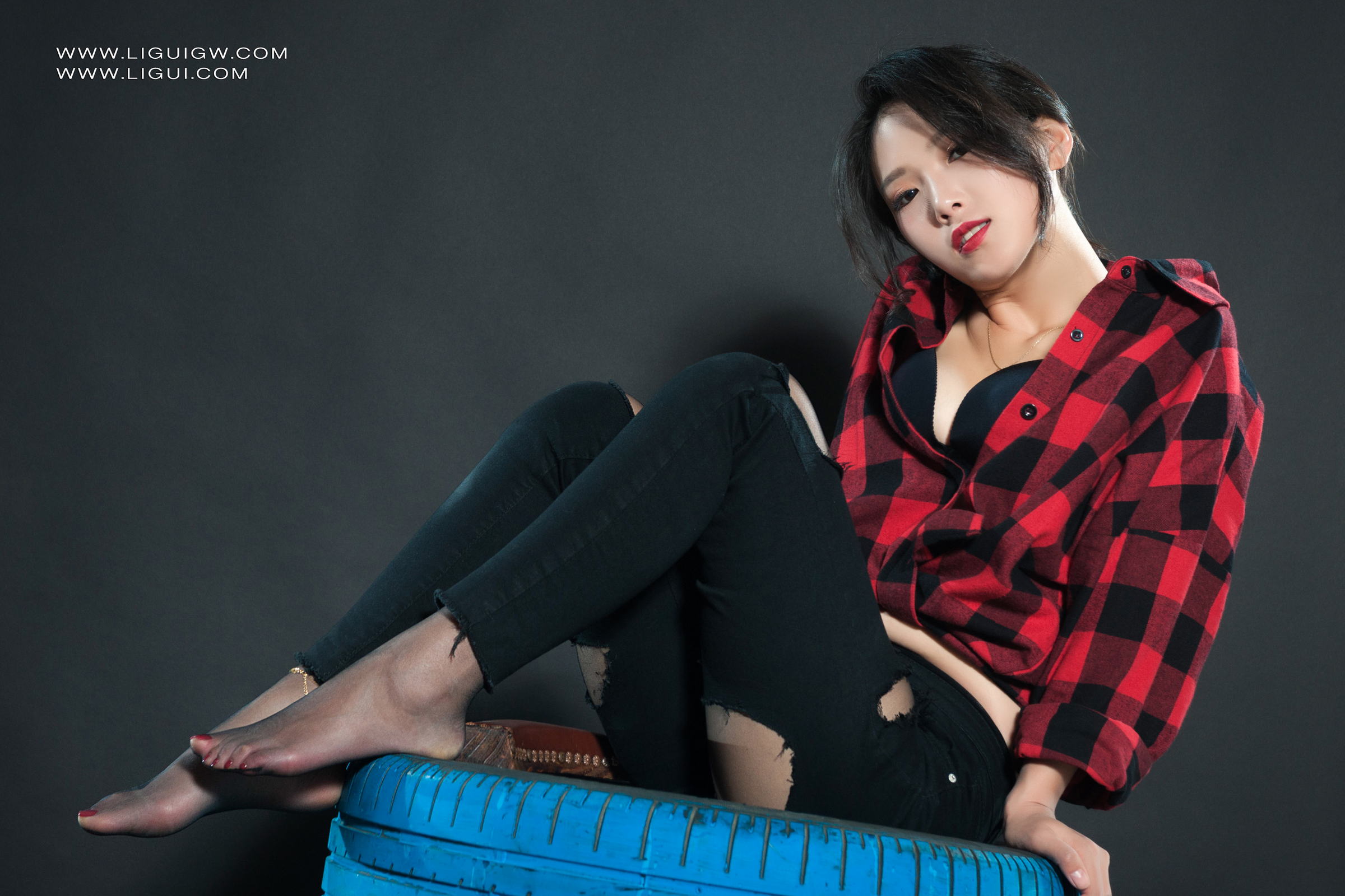 [Ligui丽柜] 2025.11.03《红与黑的激情碰撞》维拉 Weila第9张